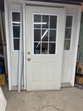 Entry w/ Sidelights