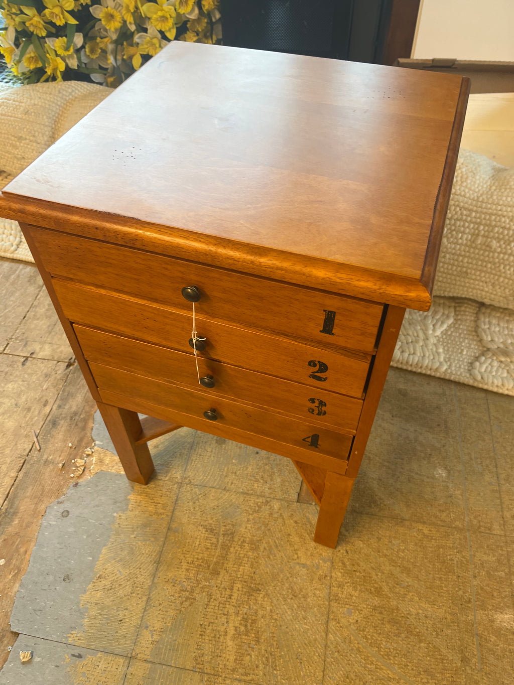 Game End Table