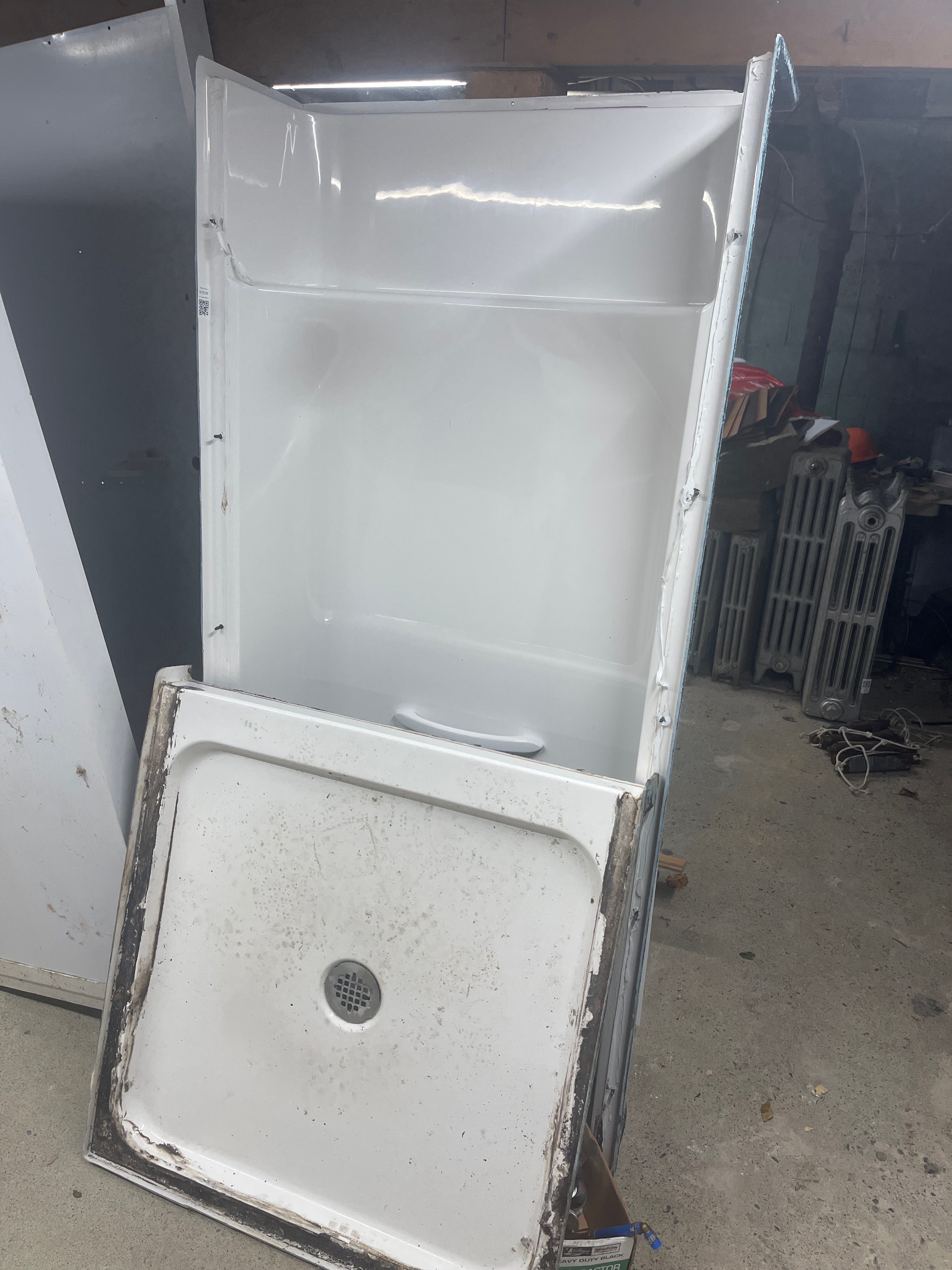 36” Shower Stall (4-piece fiberglass)