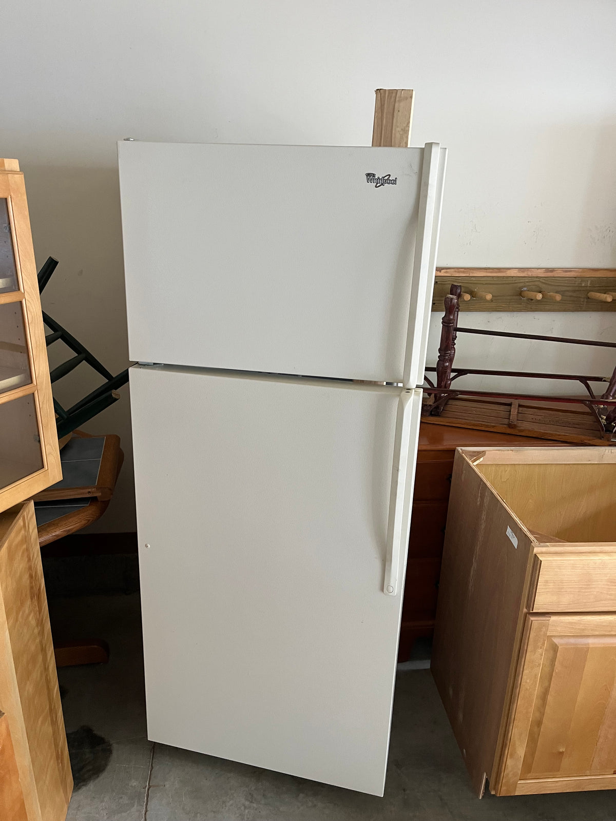 Refridgerator