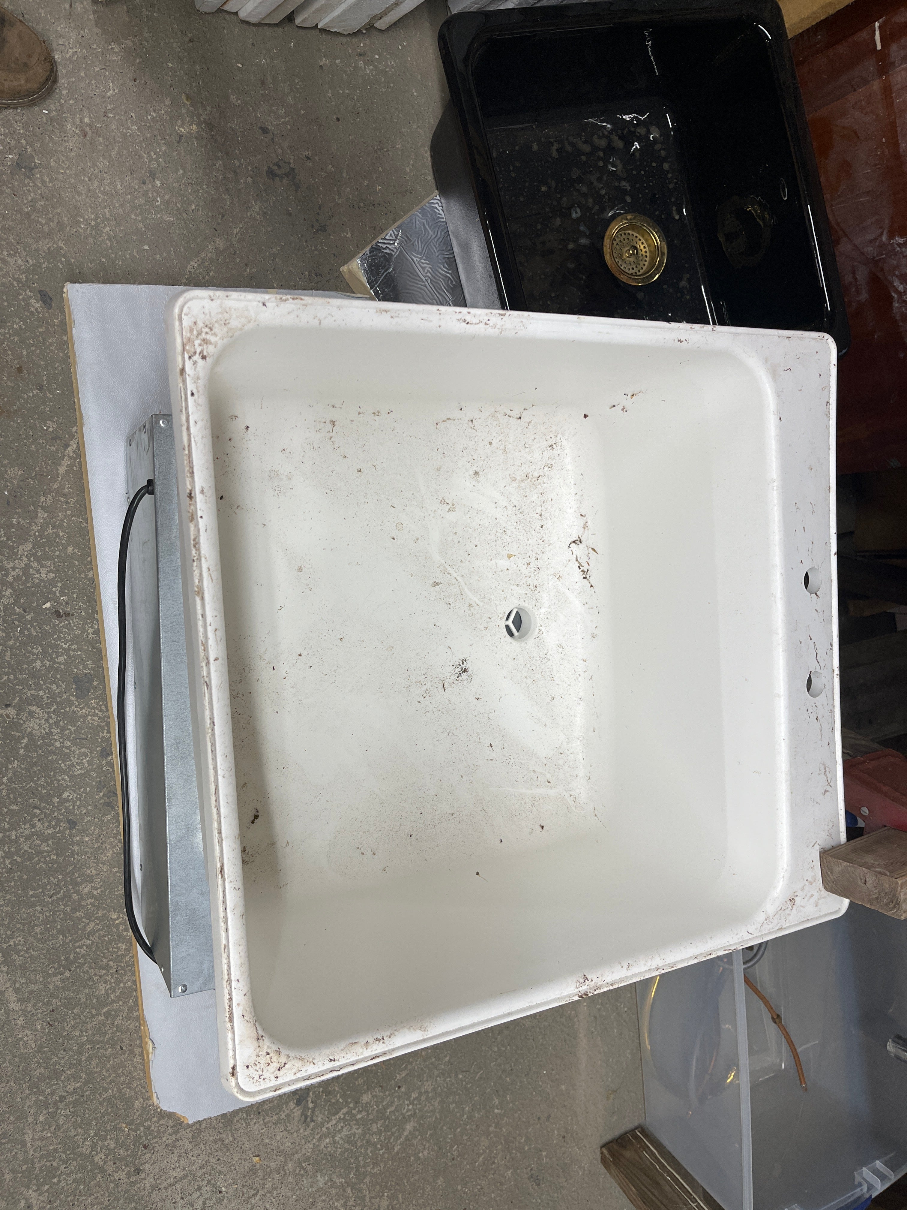 2' Acrylic Utility Sink