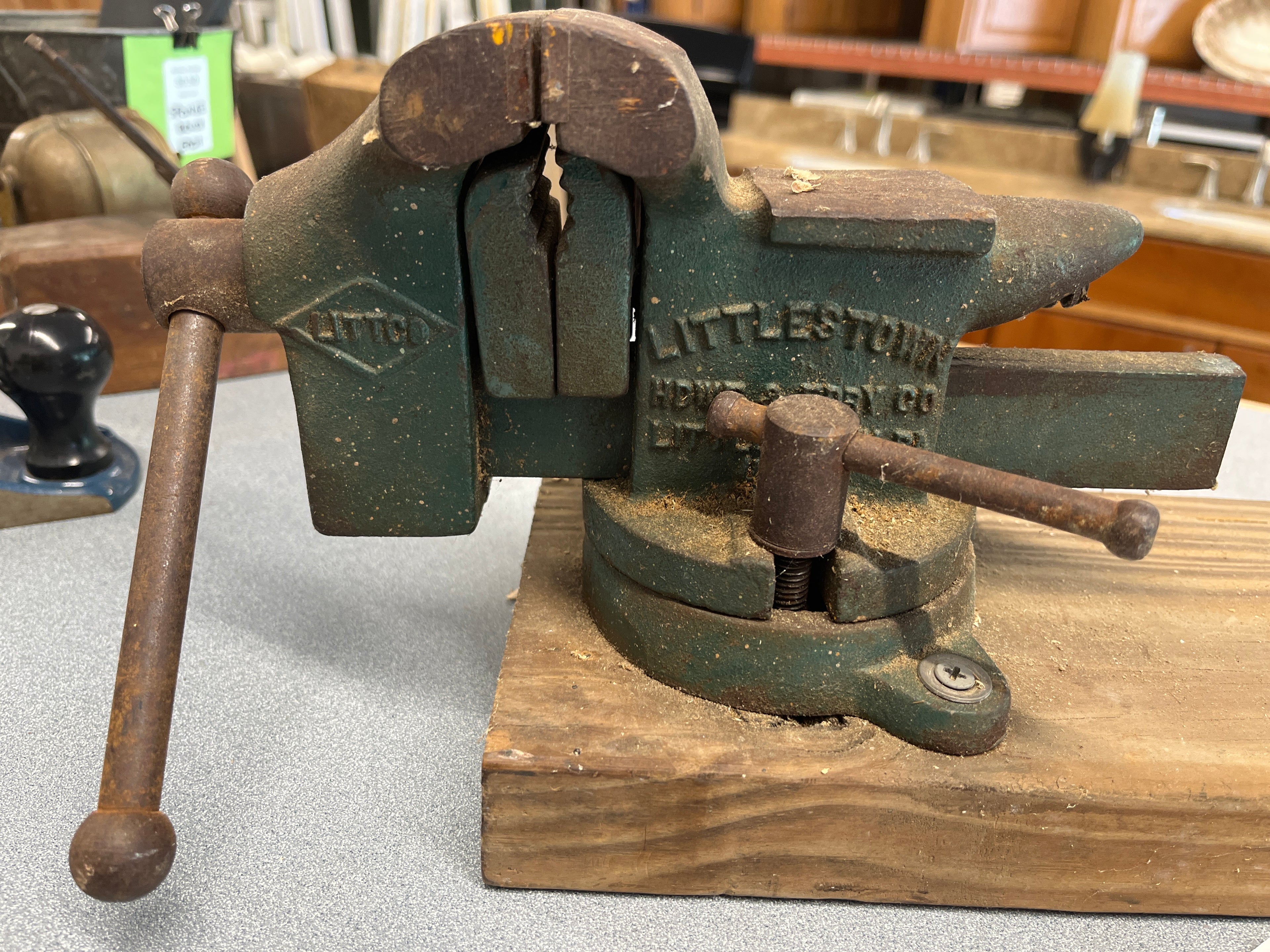 3.5" Bench Vise
