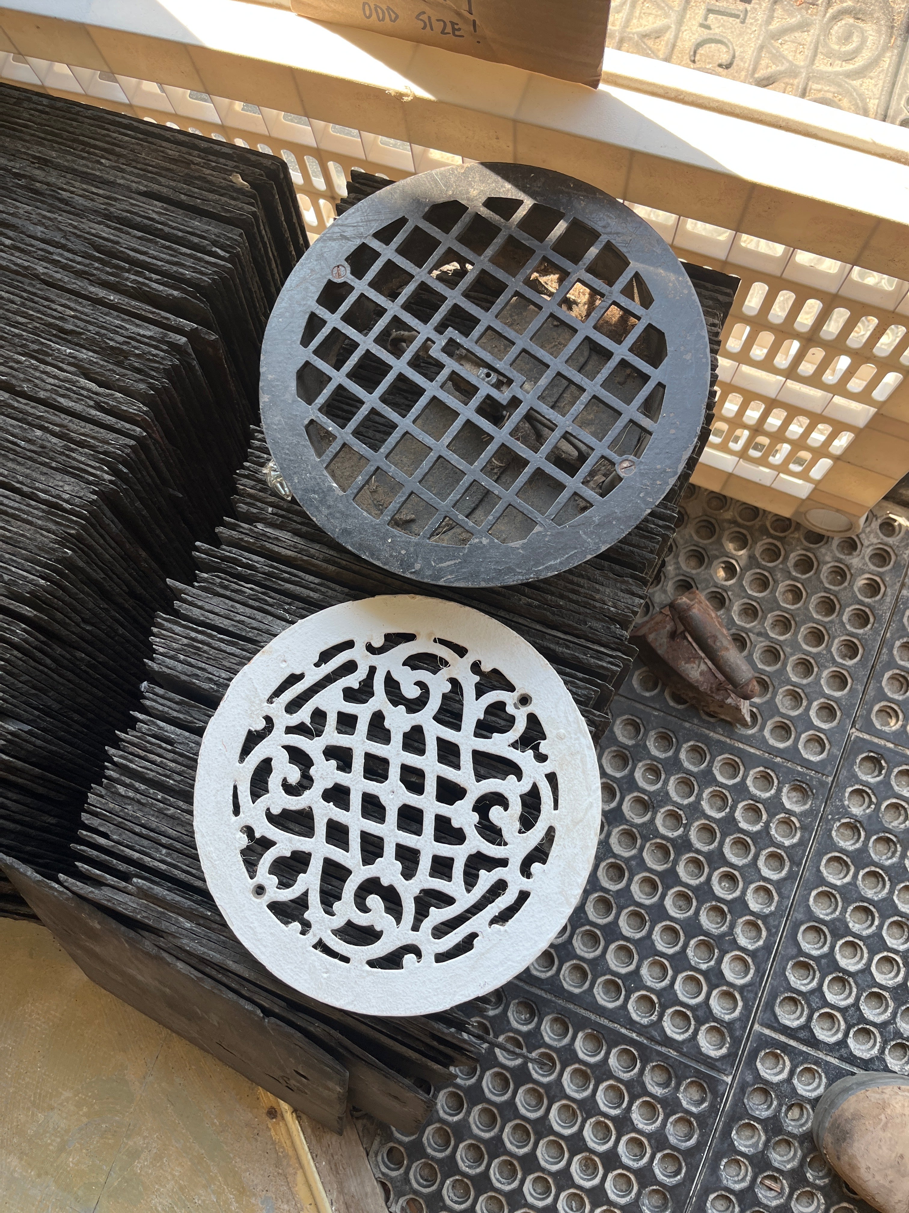 11.5” Cast Floor Grate