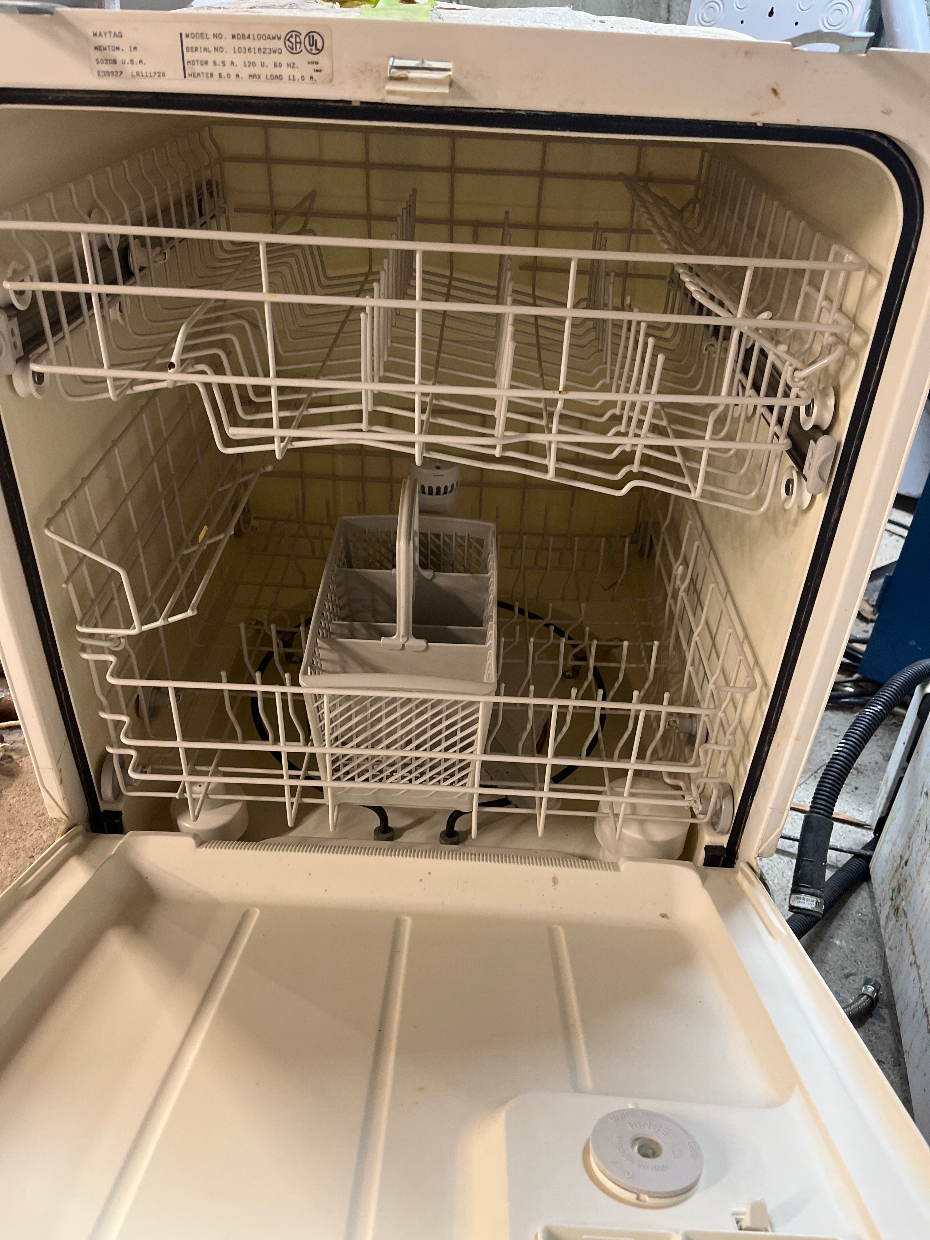 Dishwasher, White Maytag