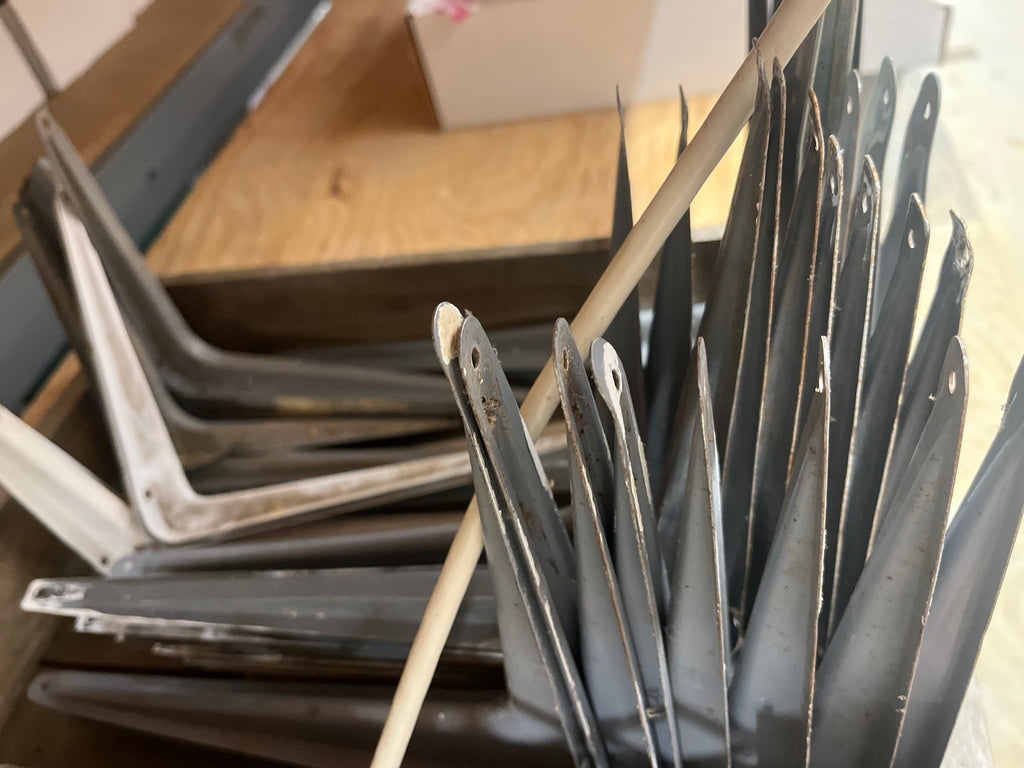 Shelf Bracket