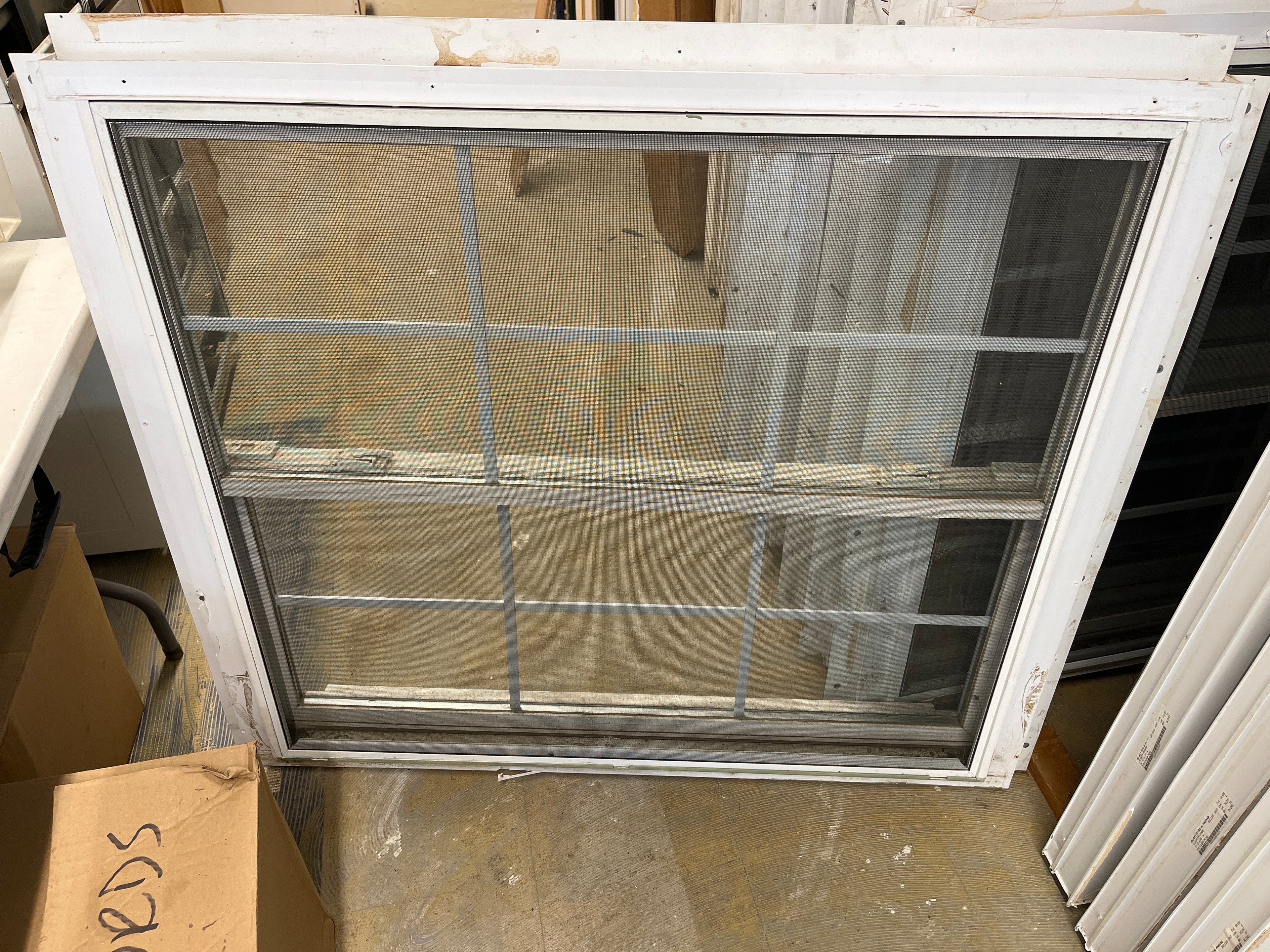 Vinyl DH Window
