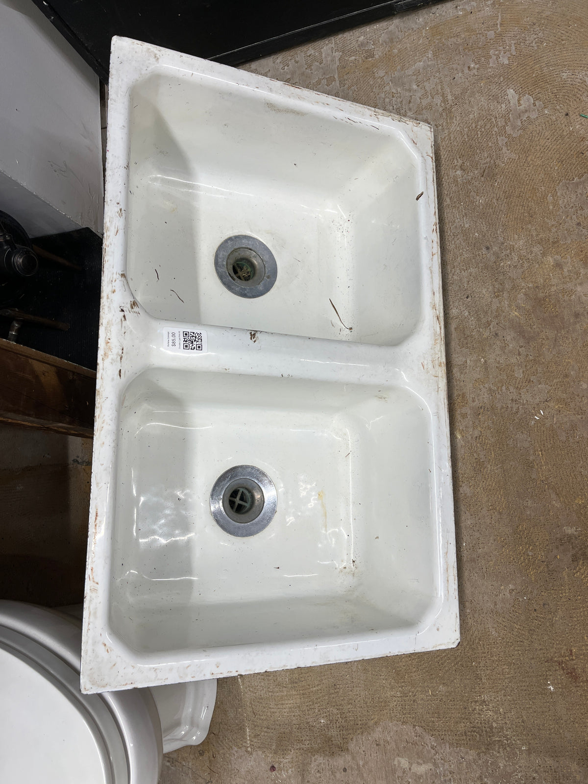 Double Cast Iron Kitchen Sink