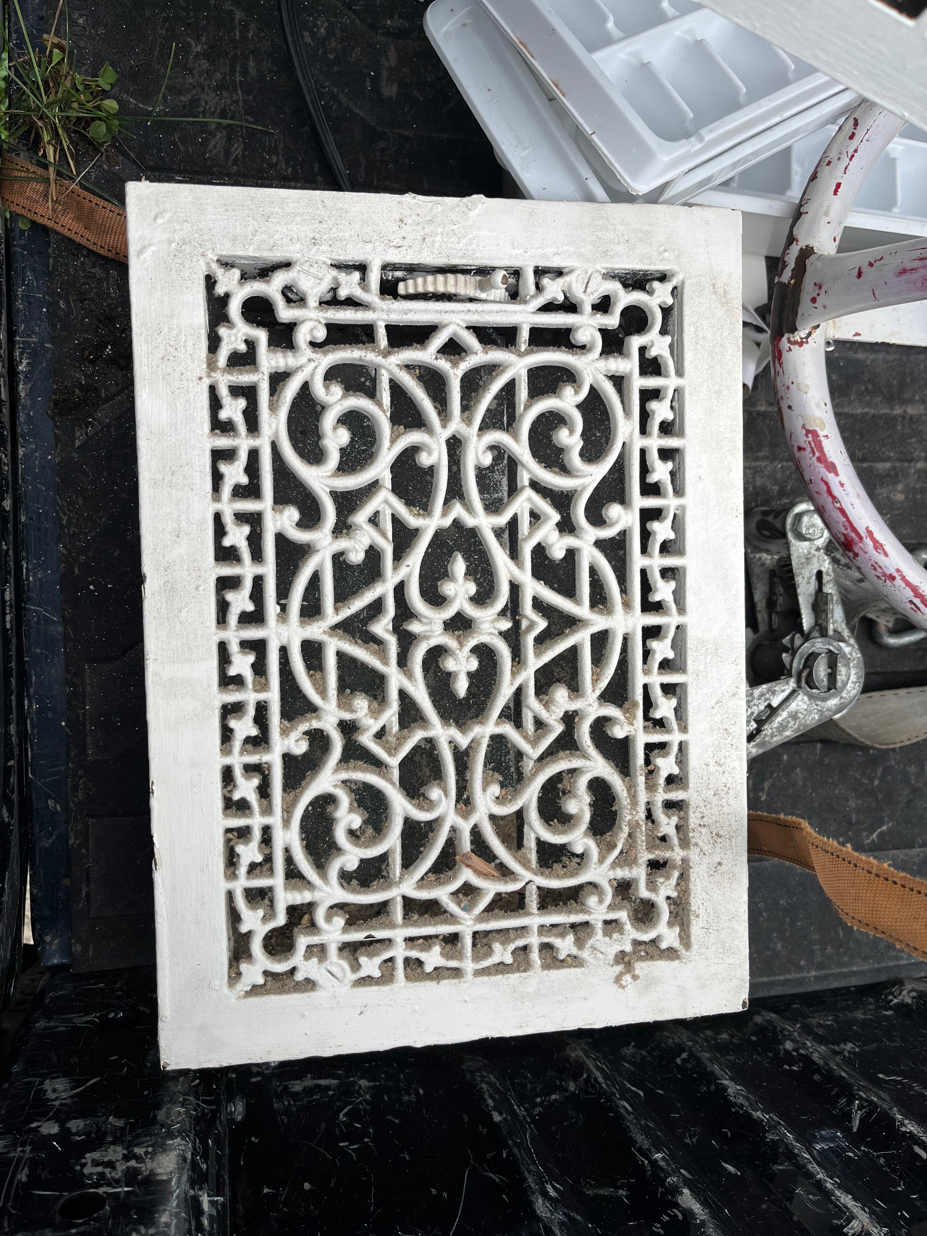 Cast iron wall register