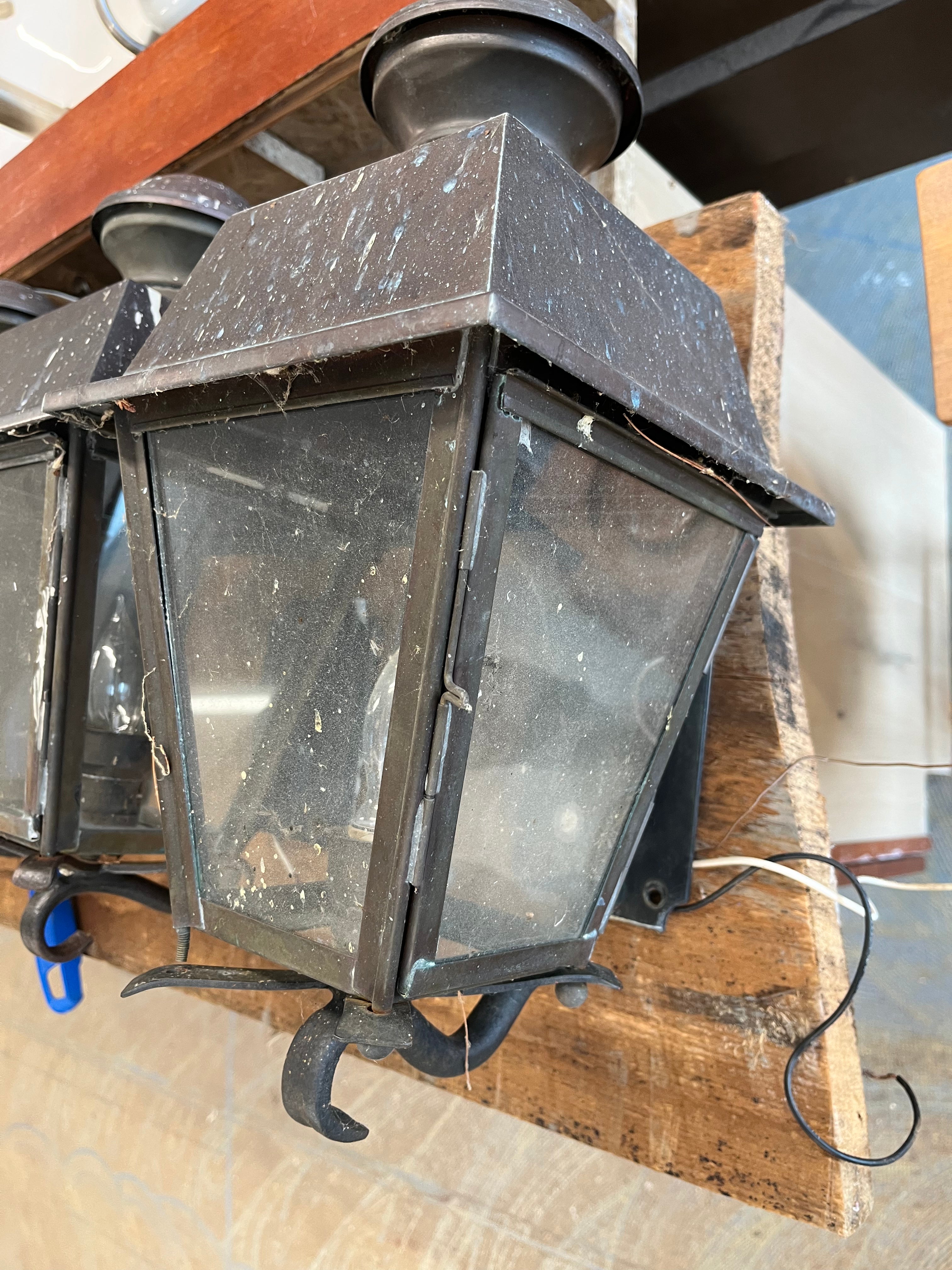 Wall-Mount Brass Lighting