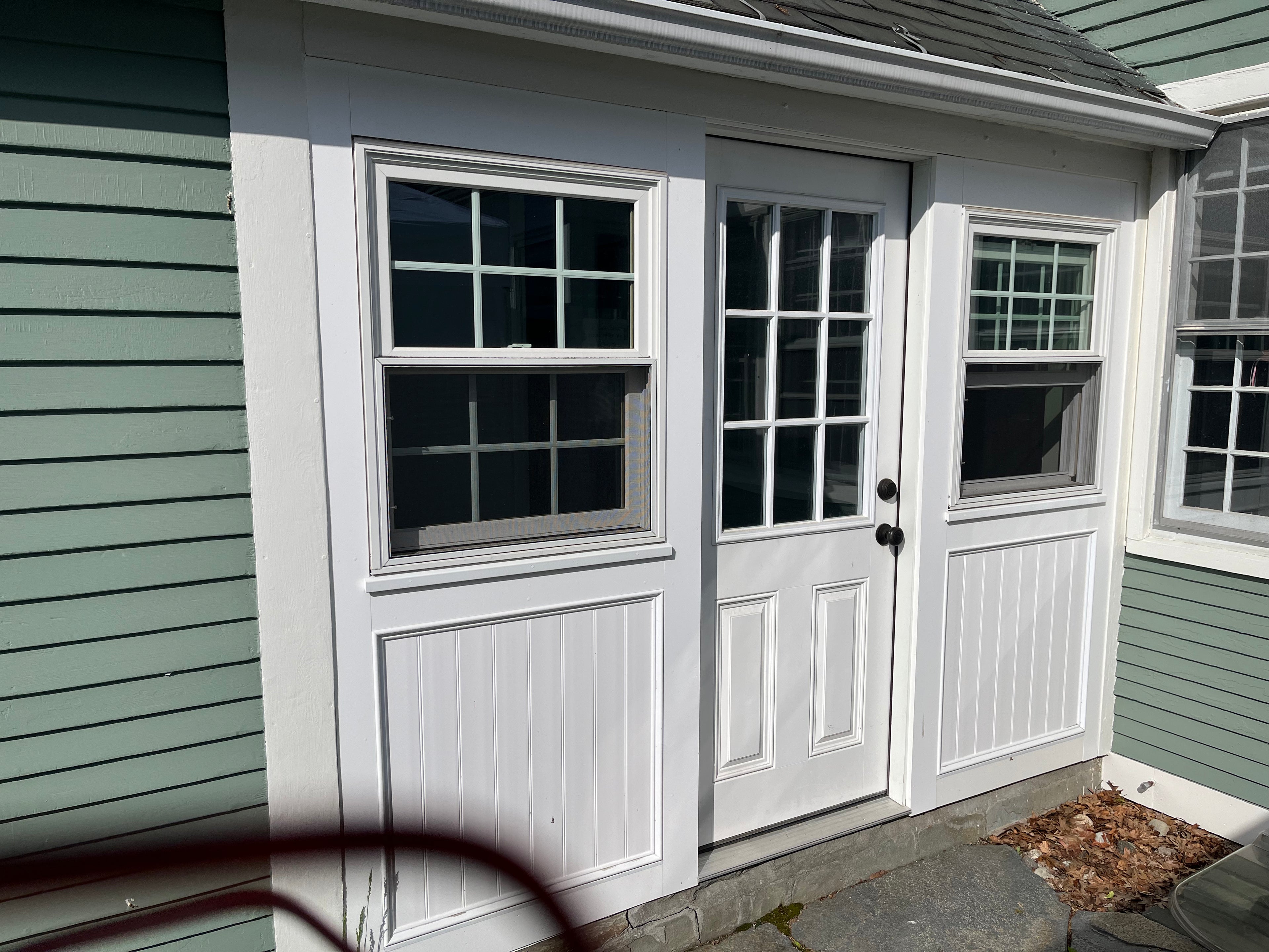 32” Fiberglass half-light entry door